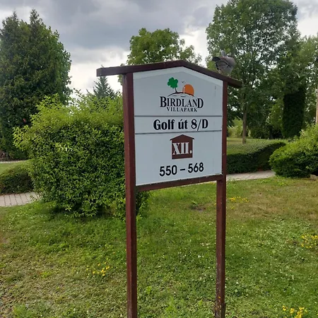 Bueki Park * Bük